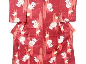 矢羽根に花模様浴衣